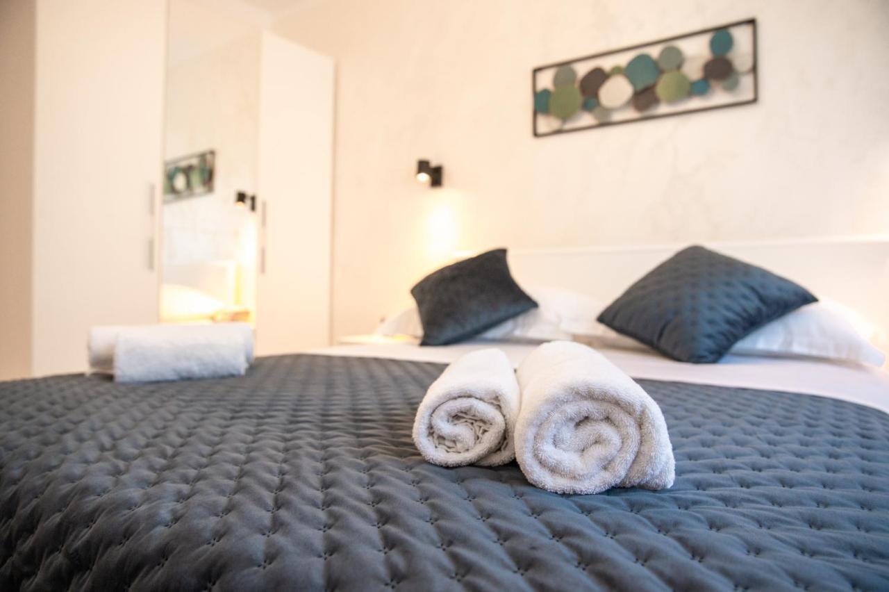 Luxury Maraschino Apartments Zadar Ngoại thất bức ảnh