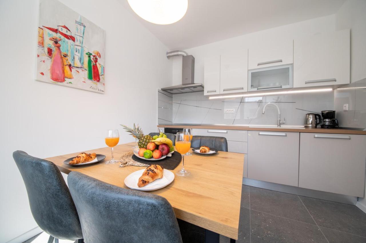 Luxury Maraschino Apartments Zadar Ngoại thất bức ảnh